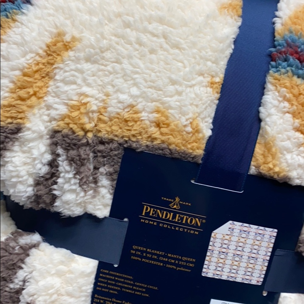 Pedleton- Queen Size Blanket - Picture 7 of 7